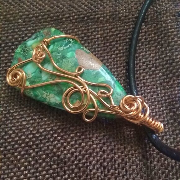 Chunky! Green Sea Sediment Jasper Pendant w. Leather Cord 20"! New Fall Jewelry! - Picture 9 of 12